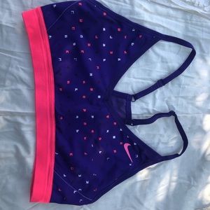 NIKE sports bra